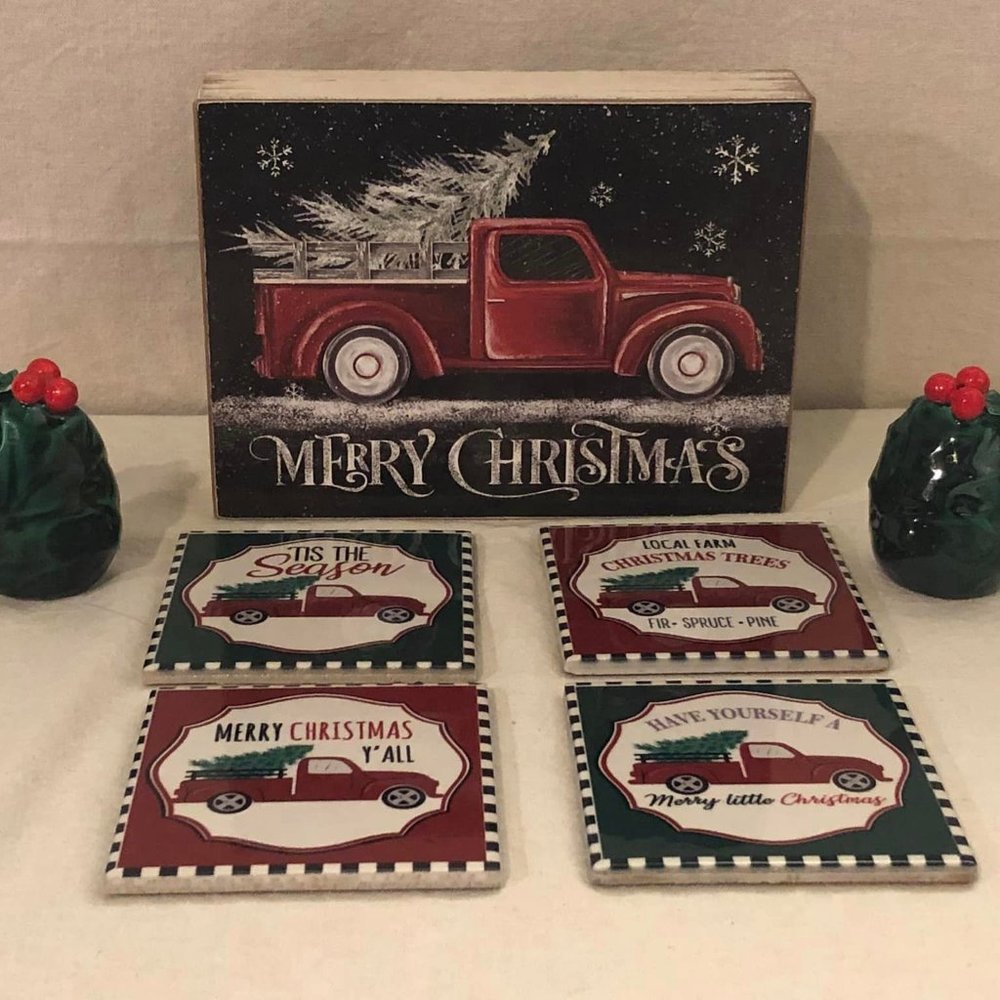 Truck "Merry Christmas" Decor